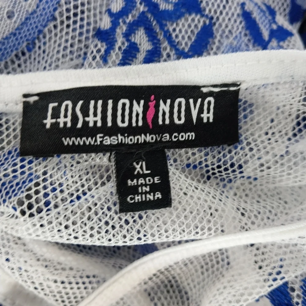 Fashion Nova Sheer Cold Shoulder Blue And White Floral Lace Romantic Top - Picture 10 of 10